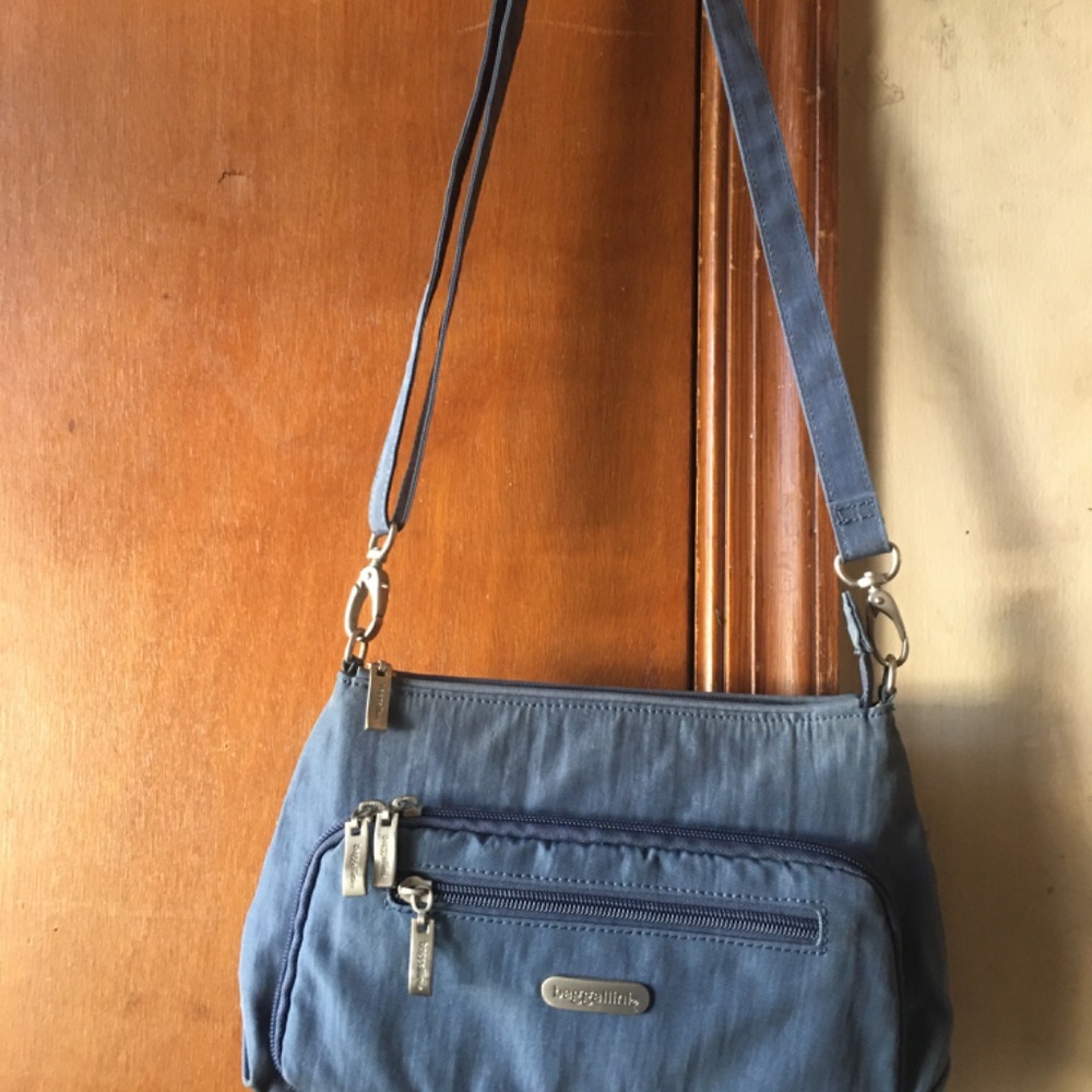 Purse - Picture 2 of 2